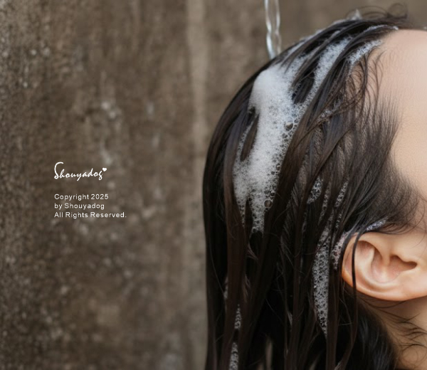 洗頭髮-泡沫很細緻