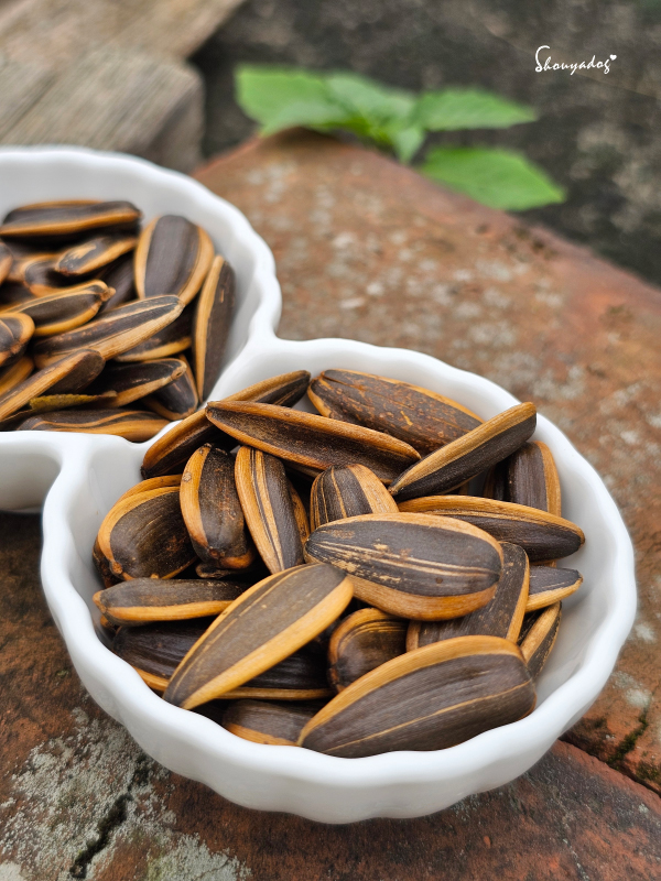 不怕近拍的高顏值葵瓜子-過年零食