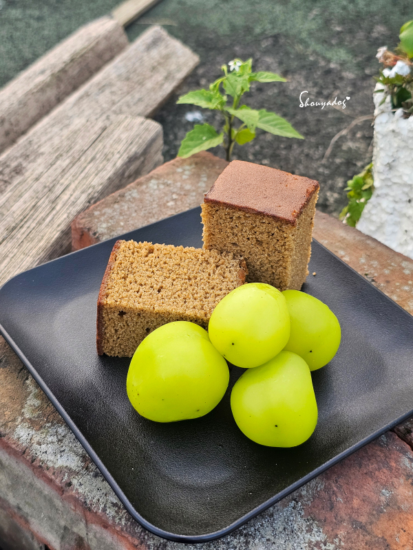 麝香葡萄搭配卡斯提拉蛋糕點心拼盤