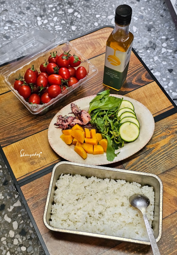 黑白大廚靈魂食材|Co’day 好日籽頂級紫蘇籽油:陸地上的深海魚油,Omega-3 補給,打造崔康祿、無菜單阿姨的道地韓式風味 - 第10張圖 居家美力食尚:輕鬆完成的懶人 Poke Bowl,零門檻的健康好油點綴一天的美