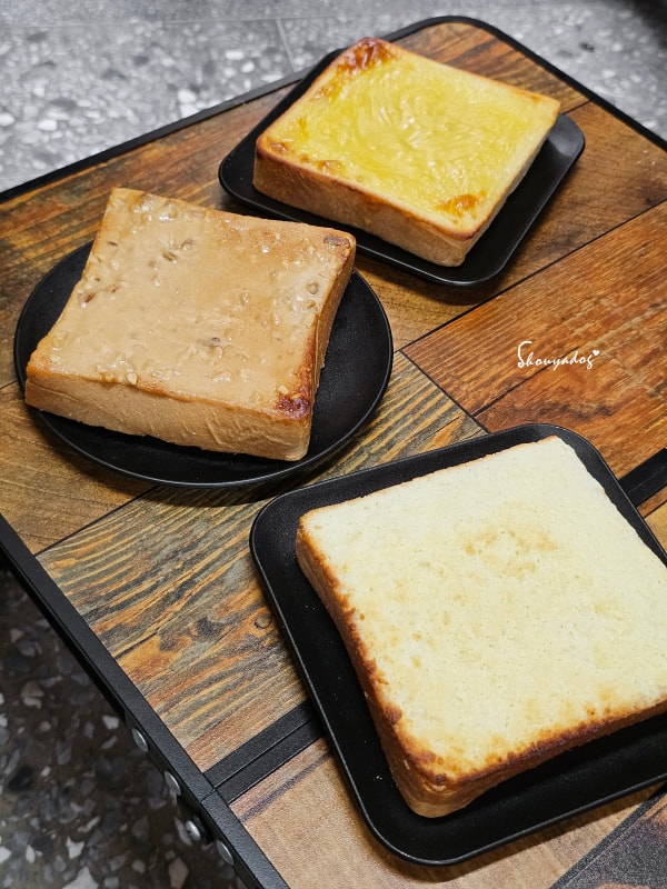 MESKO 披薩吐司-打拋豬披薩厚片-露營點心首選-三款甜食烤完合照