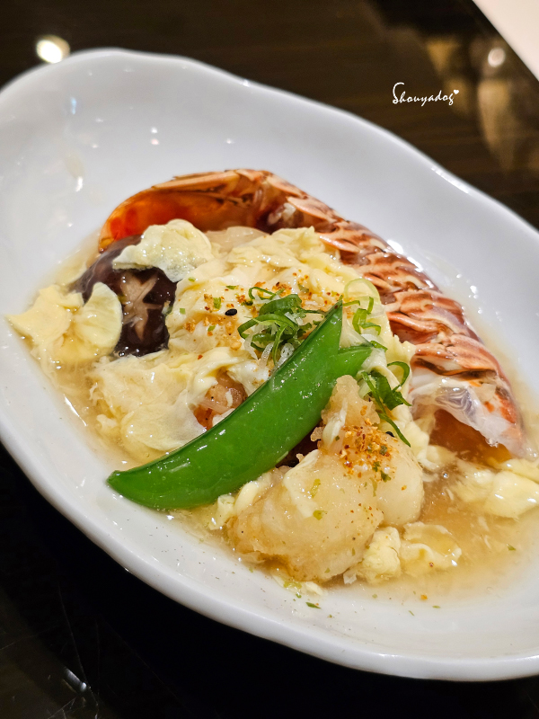 台北商務宴客餐廳-心月懷石2500套餐龍蝦滑蛋玉子煮與干貝熱食-另一面