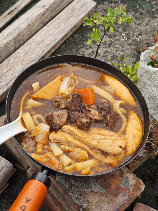 懶人晚餐首選，一碗療癒的椒麻豬肉麵食記
