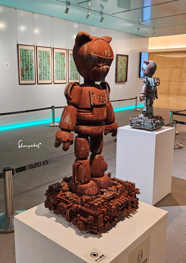 台北101潮流打卡展覽-方文山數位藝術宇宙限量潮流公仔作品-凝固的表情 II