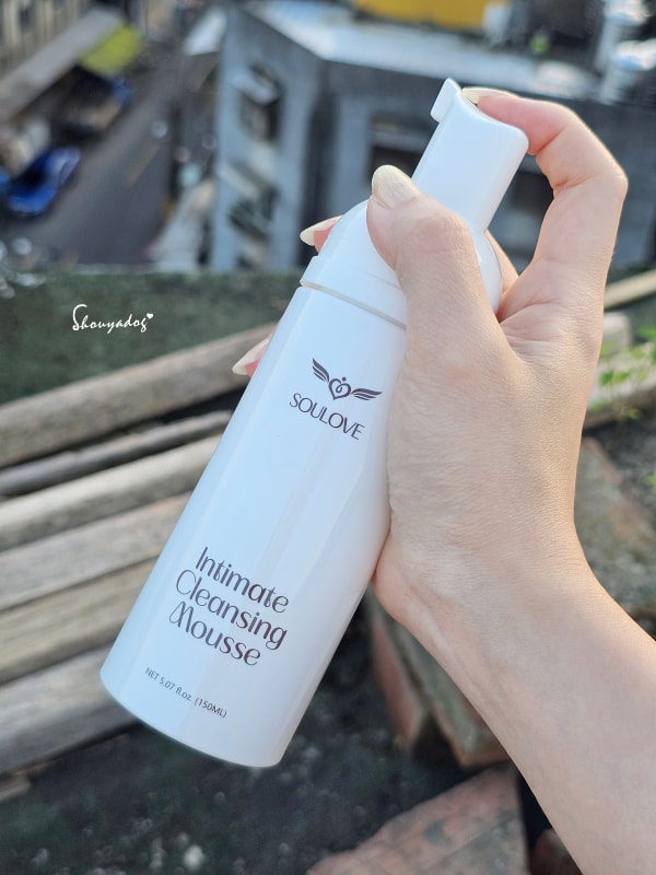 私密處保養推薦|Soulove植萃香氛泡泡慕斯:清爽草本香氣,生理期/運動後的溫和呵護|慕沃珍選 - 第5張圖 Soulove 植萃香氛泡泡慕斯-手持