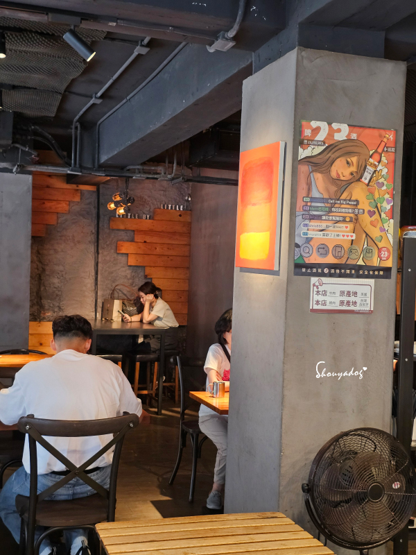 小小 little by little 咖啡餐食用餐環境