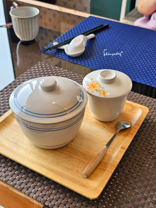 基隆景觀餐廳|正濱漁港彩色屋海景搖滾區 🌊 母湯 Mom’s Soup:老宅私廚漁村媽媽料理 - 第14張圖 基隆景觀餐廳推薦-母湯MomsSoup-大小碗